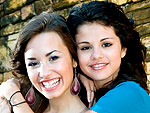 Selena & Demi Take the BFF Test!