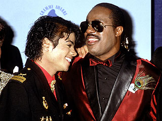 Stevie Wonder to Sing His Own Song ‘Never Dreamed You’d Leave in Summer’