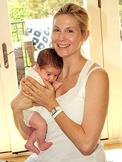 Kelly Rutherford: 'I'm Going Through a Challenging Time' | Kelly Rutherford