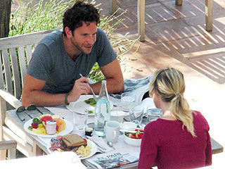 Bradley, Renée Get Cozy in Barcelona