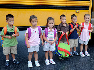 PHOTO: Gosselin Sextuplets Start School