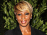 Mary J. Blige Takes a Cocktail Break in Miami | Mary J. Blige