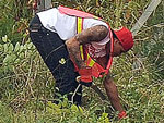 PHOTO: Chris Brown Begins Community Labor Sentence | Chris Brown