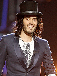 Russell Brand Comes to Kanye's Defense