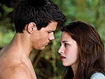 REVIEW: Only Fervent Fans Will Believe New Moon Shines Brightly | Taylor Lautner