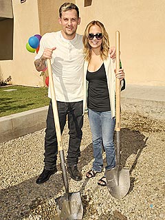 BUZZ: Is Nicole Richie Feeling Like a Married Woman? | Joel Madden, Nicole Richie