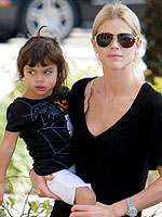Source: Elin Nordegren Plans Split from Tiger Woods