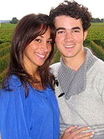 Kevin Jonas Marries in Fairytale Setting | Kevin Jonas