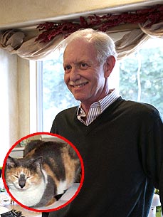 US Airways Pilot is an Animal Hero, Too!
