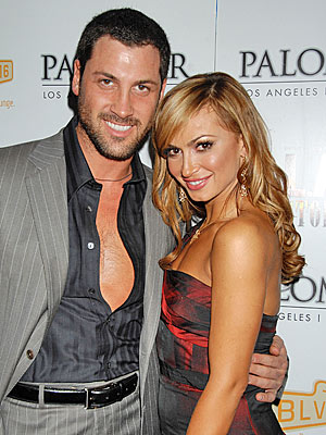 Aside from Maksim Chmerkovskiy and Karina Smirnoff, how many romances have blossomed on the parquet?
