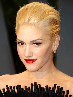 GWEN STEFANI, 39  photo | Gwen Stefani