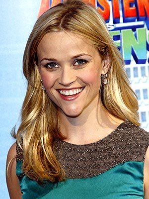 REESE WITHERSPOON, 33  photo | Reese Witherspoon