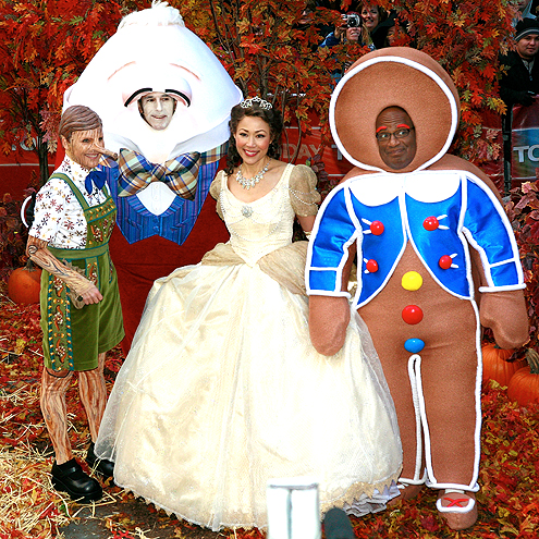 Celebrity Costume on The Today Show Photo   Al Roker  Ann Curry  Matt Lauer  Meredith