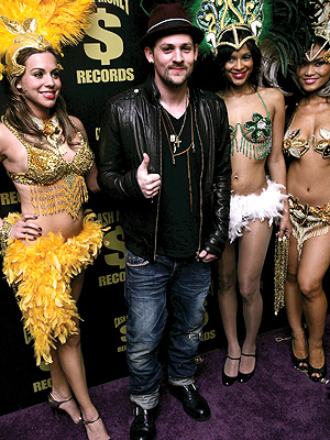 BIRDS OF A FEATHER  photo | Joel Madden
