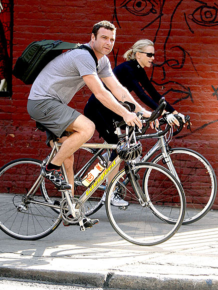 BIKING photo | Liev Schreiber, Naomi Watts