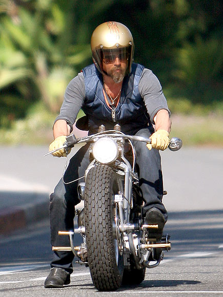 MOTORCYCLE RIDING photo | Brad Pitt
