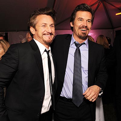 GOT MILK? photo | Josh Brolin, Sean Penn