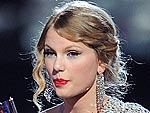 Taylor Swift Wins Best Female Video – Upsetting Kanye West | The College Dropout, Kanye West