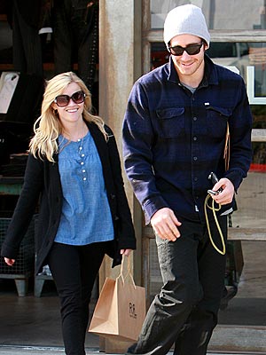 FOLLOW THE LEADER photo | Jake Gyllenhaal, Reese Witherspoon