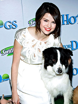 Selena Gomez Pics 2009. Published: Friday Jan 16, 2009