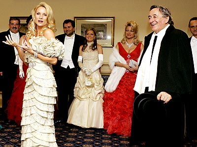 BELLE OF THE 'BALL' photo | Nicollette Sheridan