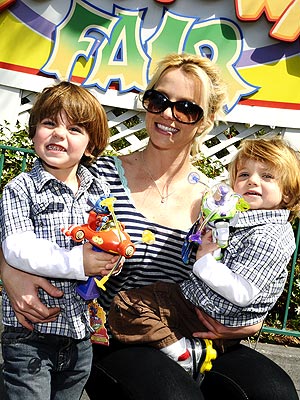 'TOON' IN photo | Britney Spears