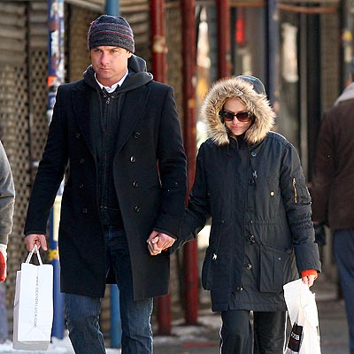 UNDER WRAPS photo | Liev Schreiber, Naomi Watts