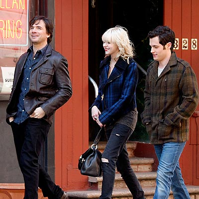 THREE'S COMPANY photo | Matthew Settle, Penn Badgley, Taylor Momsen
