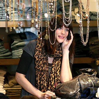GO FOR THE GOLD photo | Liv Tyler