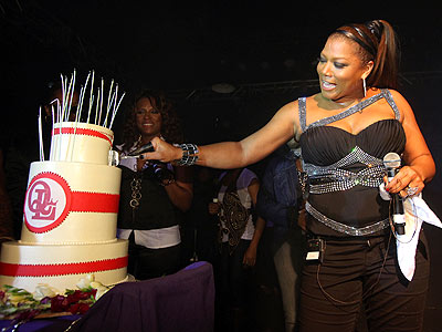 HAVING HER CAKE photo | Queen Latifah