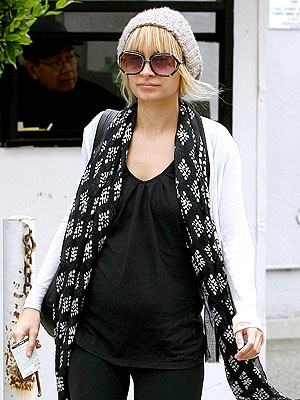 BUMP IN THE ROAD photo | Nicole Richie