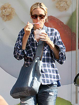 SWEET TOOTH photo | Heidi Klum
