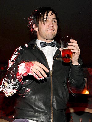 CAKE WALK photo | Pete Wentz