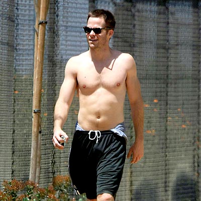 'TREK'-ING THROUGH photo | Chris Pine