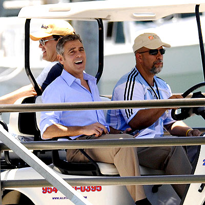 CHILL RIDE photo | George Clooney