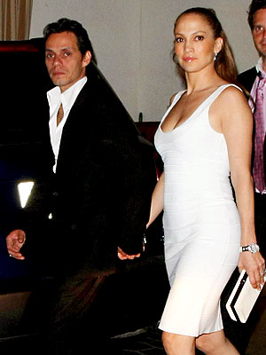 WHITE NIGHT photo | Jennifer Lopez, Marc Anthony