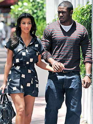 STREET CHIC photo | Kim Kardashian