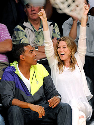 CHEER LEADER photo | Ellen Pompeo