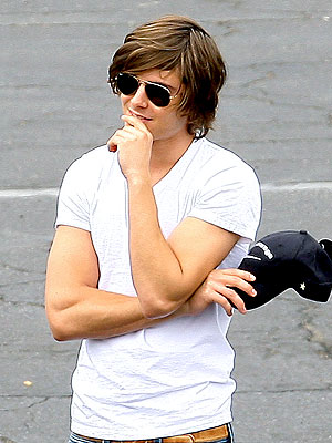 GUEST STAR photo | Zac Efron
