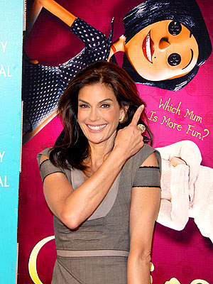 MUM'S THE WORD photo | Teri Hatcher