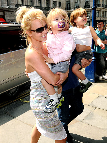 ACROSS THE POND photo | Britney Spears