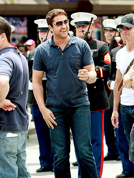 CROWD PLEASER photo | Gerard Butler