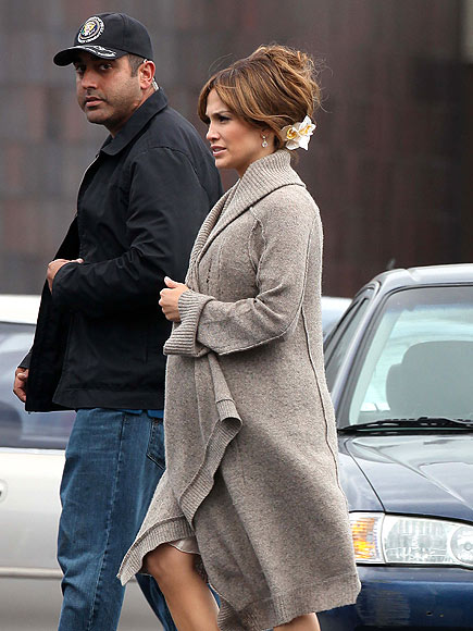 FLOWER GIRL photo | Jennifer Lopez