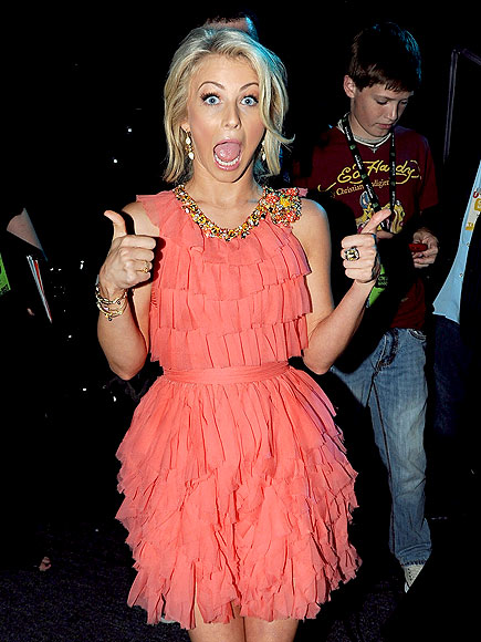 THUMBS UP! photo | Julianne Hough