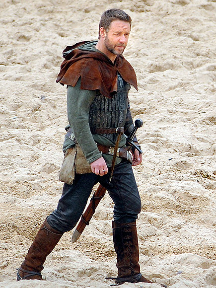 AND ... ACTION! photo | Russell Crowe