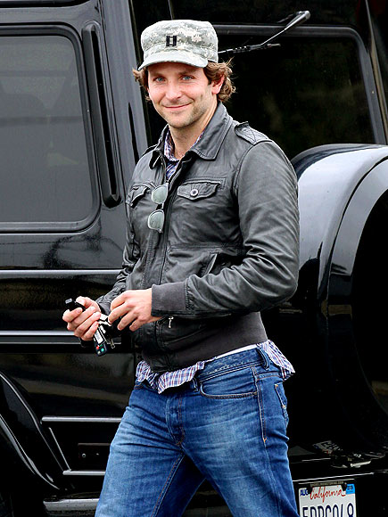 MAKING THE ROUNDS photo | Bradley Cooper