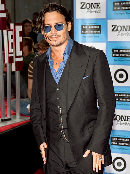 johnny depp public enemies premiere. Johnny Depp keeps it