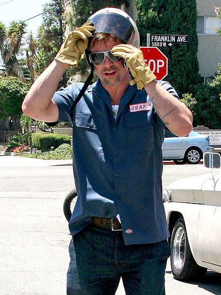 WITHOUT A RIDE photo | Brad Pitt