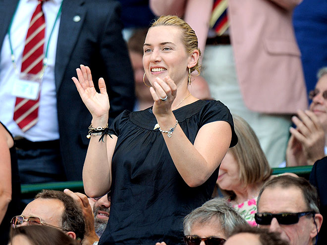 STANDING O photo | Kate Winslet