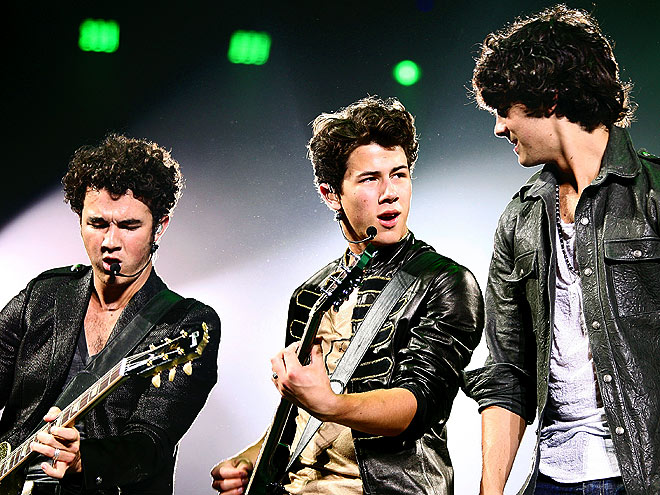 PARTY OF THREE photo | Joe Jonas, Jonas Brothers, Kevin Jonas, Nick Jonas